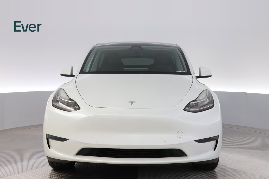 Used 2022 Tesla Model Y Long Range AWD/4WD image 12