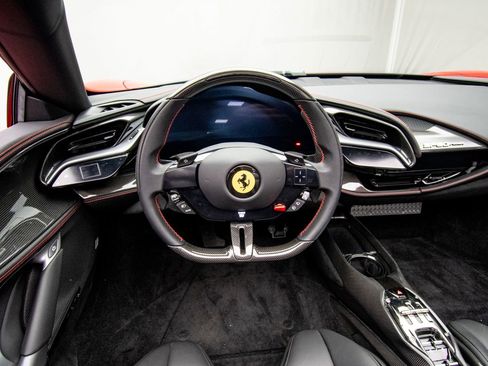 Used 2022 Ferrari SF90 Spider AWD/4WD image 20
