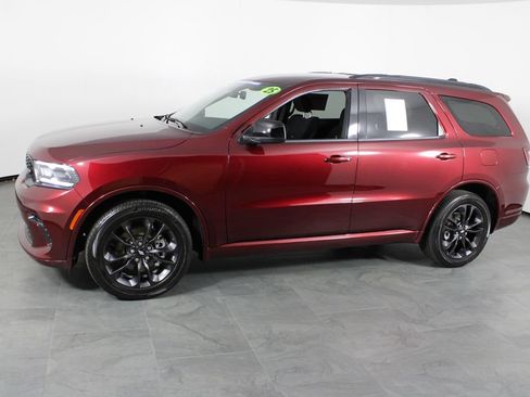 Used 2025 Dodge Durango GT w/ Blacktop Package RWD image 12