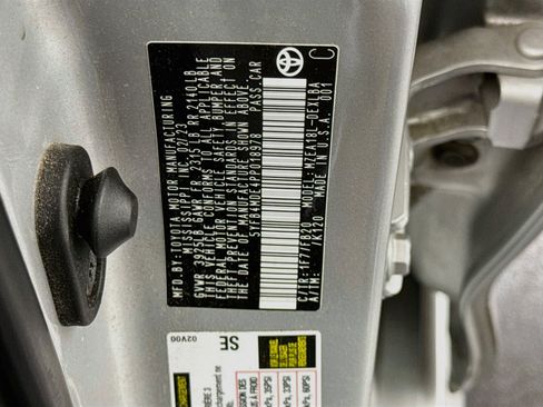 Used 2023 Toyota Corolla LE FWD image 12