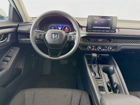 Certified 2025 Honda Accord LX image 24
