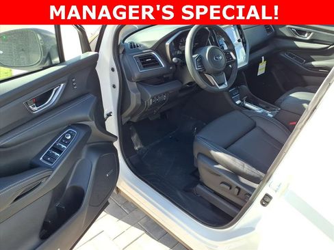 New 2025 Subaru Ascent Limited image 12