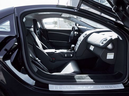 Used 2006 Mercedes-Benz SLR image 38