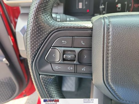 Used 2025 Toyota Tacoma SR5 AWD/4WD image 21