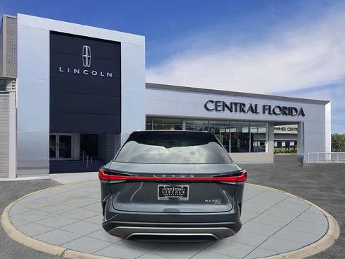 Used 2025 Lexus RX 350 Premium Plus w/ Convenience Package AWD/4WD image 4