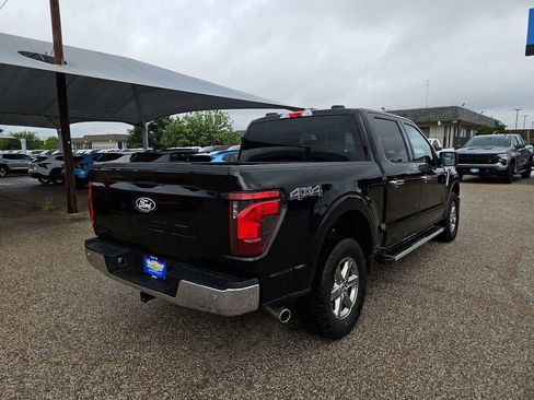 Used 2025 Ford F150 XLT w/ Equipment Group 301A Standard AWD/4WD image 8