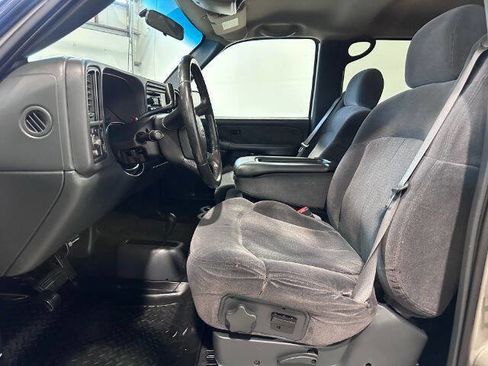Used 2002 Chevrolet Silverado 2500 LS AWD/4WD image 16
