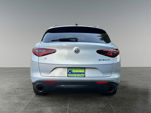 Used 2022 Alfa Romeo Stelvio Sprint image 7