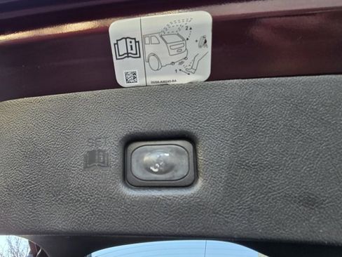 Used 2018 Lincoln MKX Reserve image 46