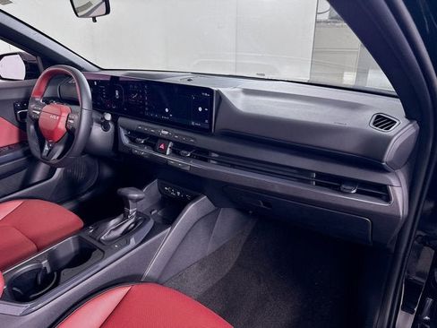 New 2025 Kia K4 GT-Line w/ GT-Line Premium Package image 32