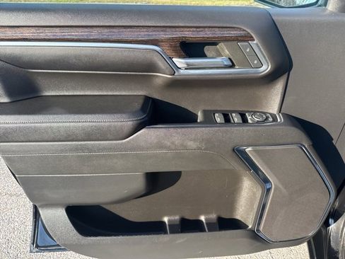 Used 2023 GMC Sierra 1500 Elevation image 10