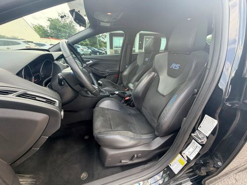 Used 2017 Ford Focus RS AWD/4WD image 14