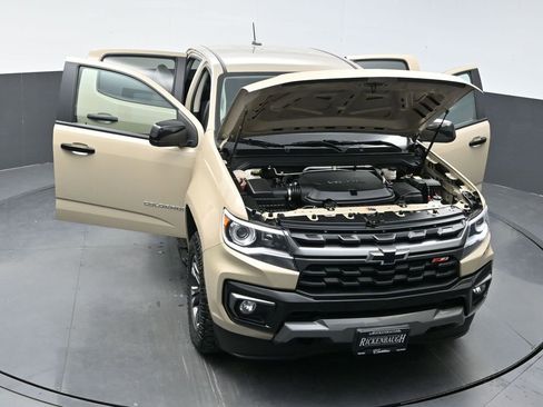 Used 2022 Chevrolet Colorado Z71 image 37