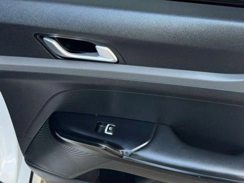 Used 2022 Kia K5 GT-Line FWD image 21