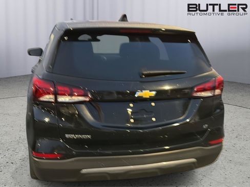 Used 2024 Chevrolet Equinox LT FWD image 9