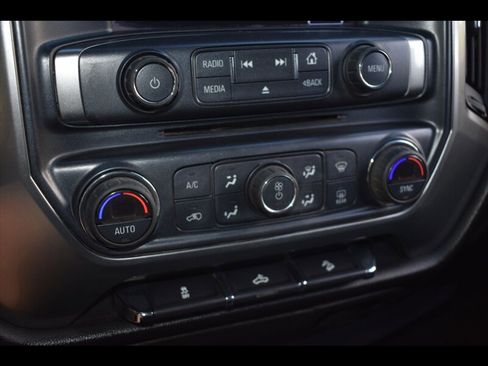 Used 2017 Chevrolet Silverado 1500 LT w/ True North Edition AWD/4WD image 12