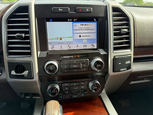 Used 2019 Ford F150 King Ranch w/ Equipment Group 601A Luxury RWD image 29