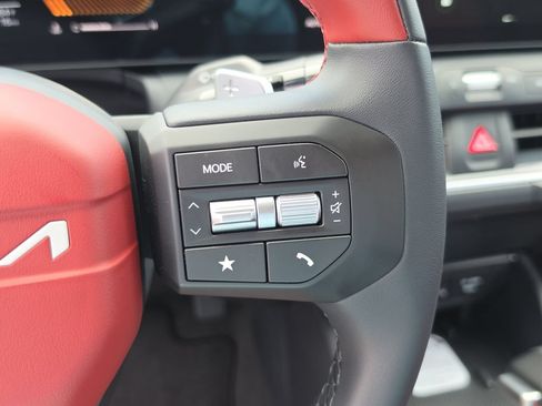 New 2026 Kia K4 GT-Line FWD image 31
