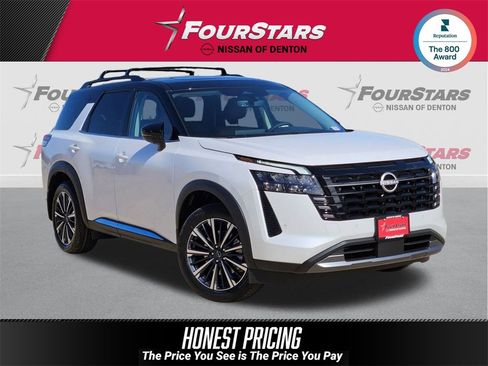 New 2026 Nissan Pathfinder Platinum image 1