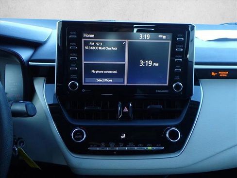 Used 2021 Toyota Corolla LE image 14