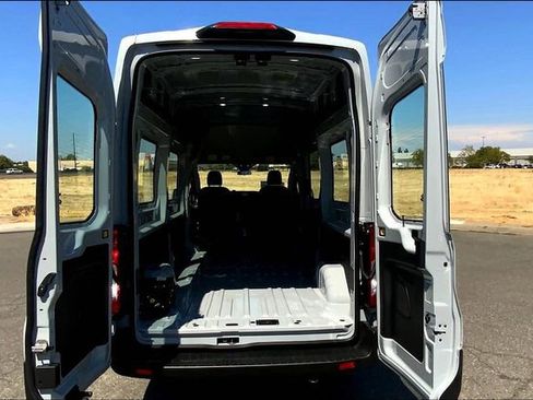 New 2023 Ford Transit 250 148 High Roof RWD image 10