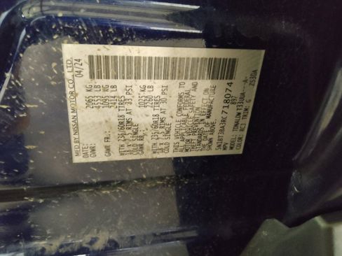 Used 2024 Nissan Rogue SV image 33