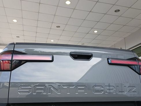 Used 2025 Hyundai Santa Cruz SEL FWD image 33