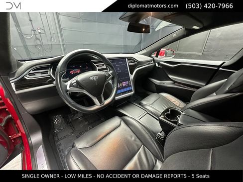 Used 2017 Tesla Model S 75 RWD image 17