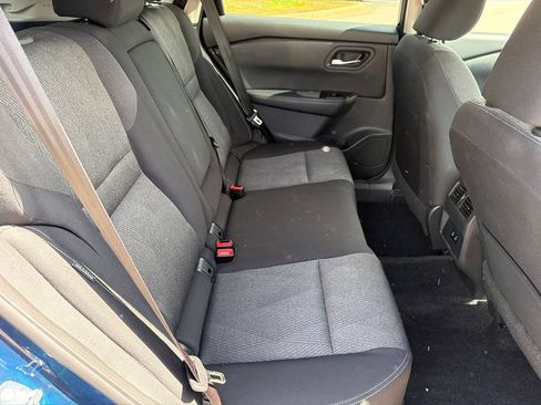 Used 2025 Nissan Rogue SV FWD image 15