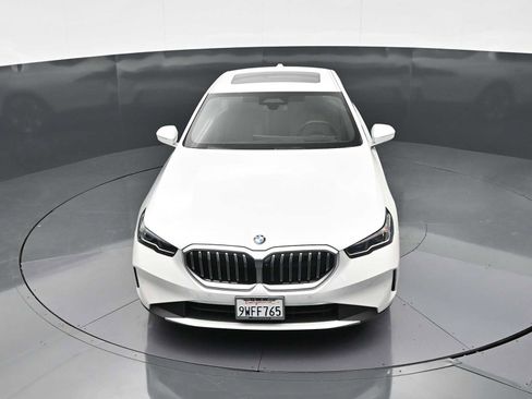 Used 2026 BMW 530i RWD image 17