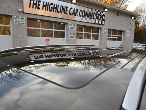 Used 2020 Kia Telluride S w/ S 8 Passenger Seating Package image 4