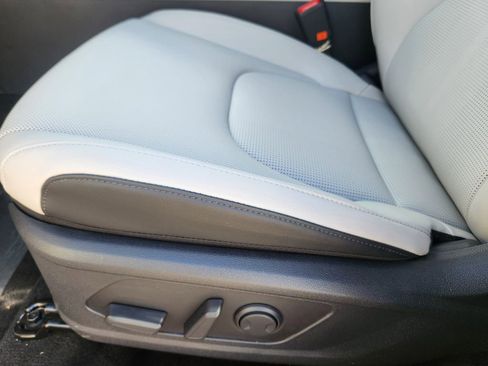 New 2026 Kia Sportage EX AWD/4WD image 8