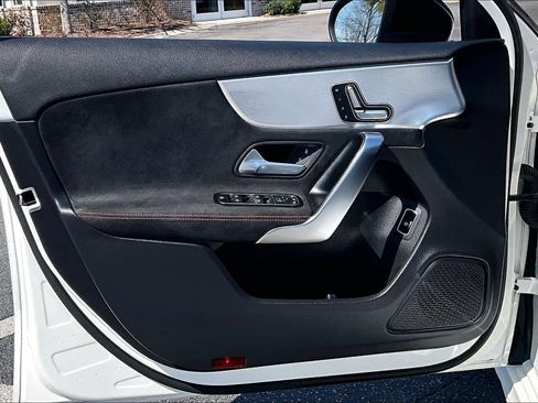 Used 2022 Mercedes-Benz A 220 image 22