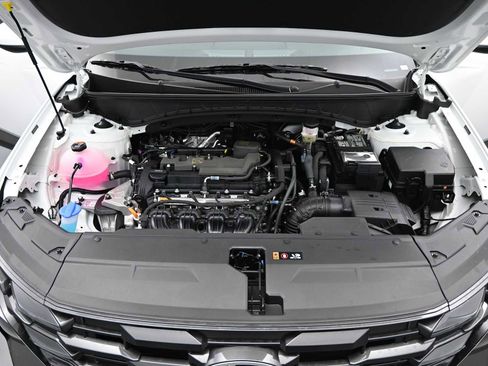 New 2026 Hyundai Tucson SE image 21