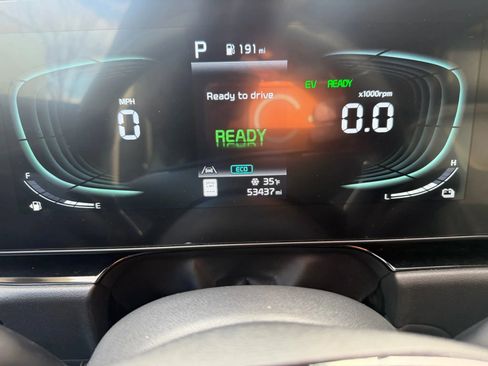 Used 2023 Kia Niro image 10