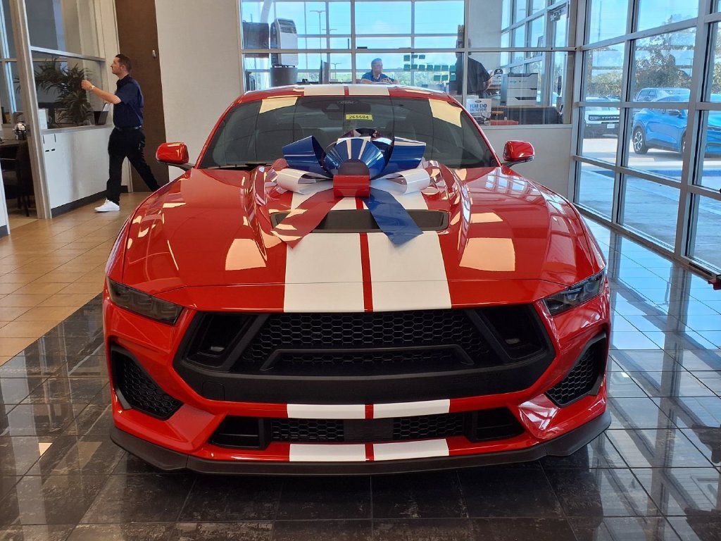 New 2026 Ford Mustang GT Premium w/ GT Performance Package RWD image 3