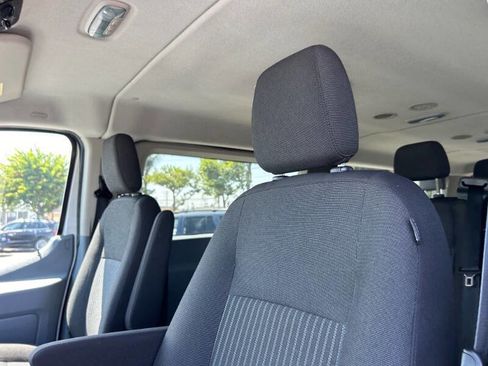 Used 2017 Ford Transit 350 XLT image 20