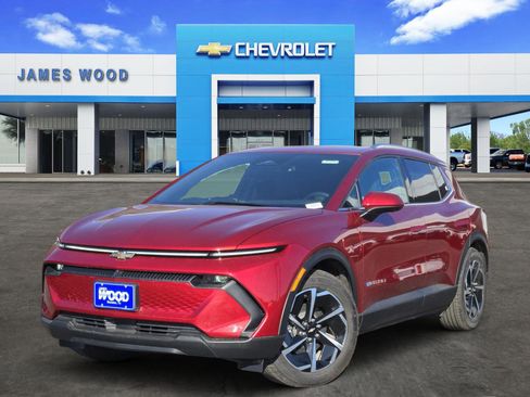 New 2026 Chevrolet Equinox EV LT image 1