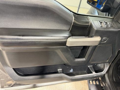 Used 2019 Ford F150 Raptor w/ Equipment Group 802A Luxury image 26