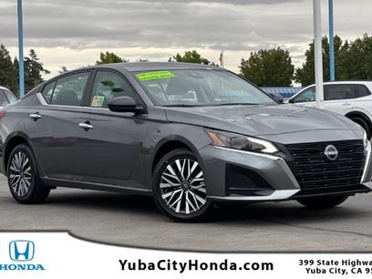 Used 2025 Nissan Altima 2.5 SV