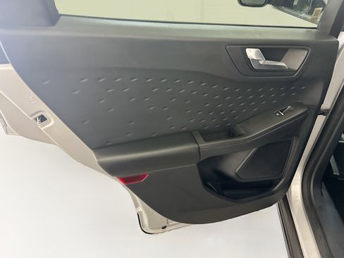 Used 2020 Ford Escape SEL AWD/4WD image 28