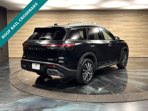 Used 2023 INFINITI QX60 Sensory w/ Vision Package image 10