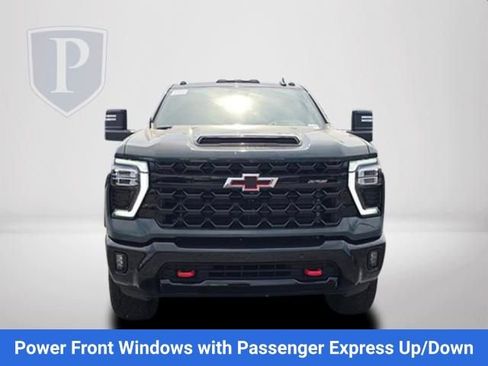 New 2026 Chevrolet Silverado 2500 ZR2 AWD/4WD image 13