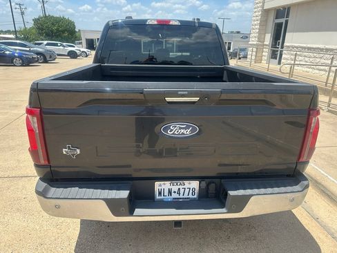 Used 2024 Ford F150 XLT w/ Mobile Office Package RWD image 10