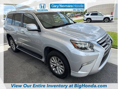 Used 2014 Lexus GX 460 w/ Premium Package AWD/4WD image 2