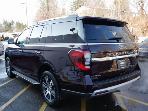 Used 2023 Ford Expedition Limited image 5