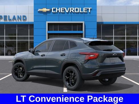 New 2026 Chevrolet Trax LT w/ Driver Confidence Package FWD image 4