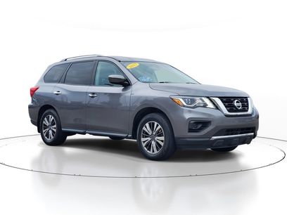 Used 2017 Nissan Pathfinder S