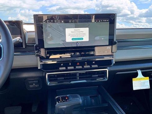 New 2026 GMC Hummer EV 3X Crew Cab image 7