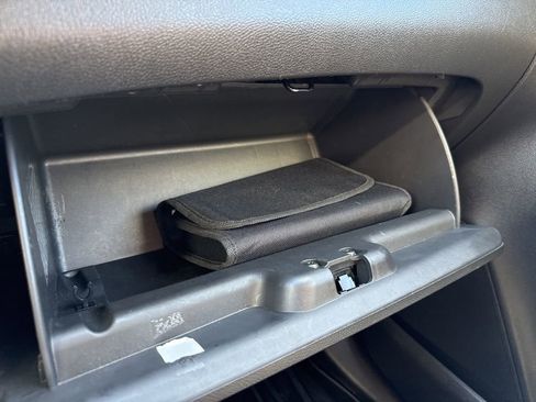 Used 2019 Buick Encore Essence w/ Experience Buick Package image 38